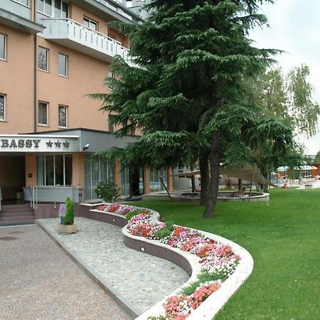 Hotel Embassy Pero Exterior foto